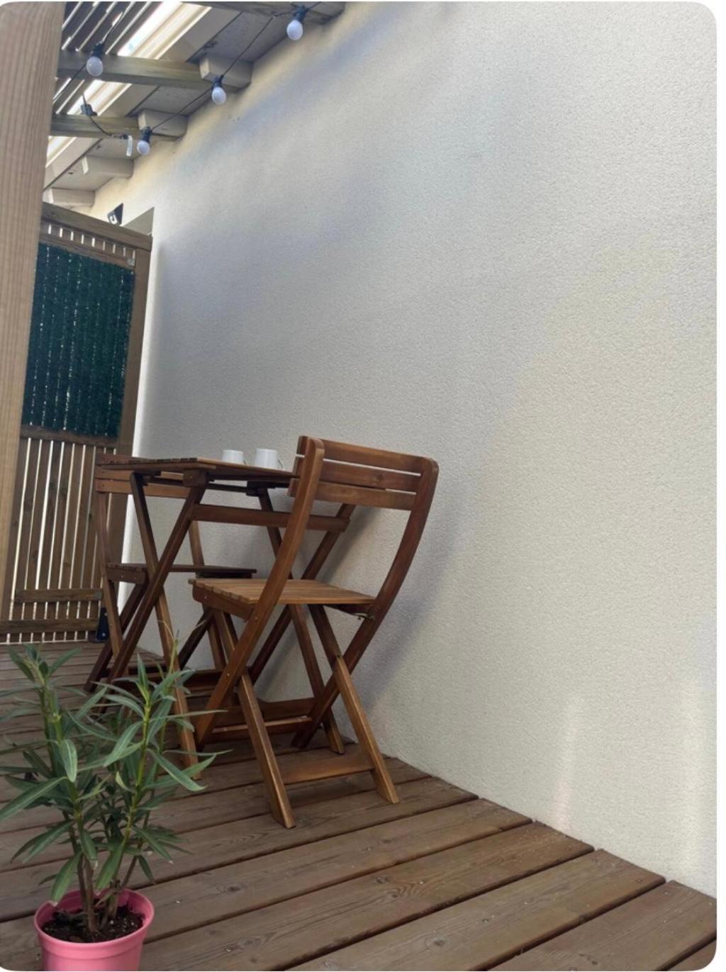 Suite Avec Sauna 36M² ニオール エクステリア 写真
